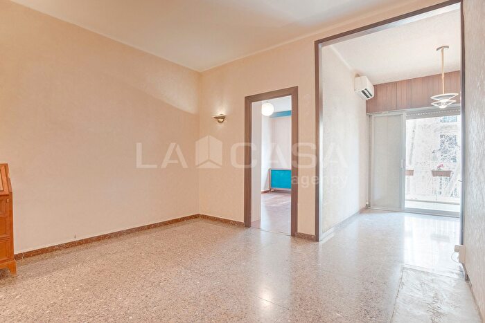 Piso en venta en Eixample, Sagrada Família de 4 habitaciones