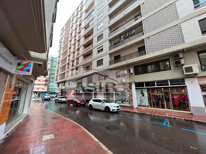 Casas en venta y pisos alquiler - 2