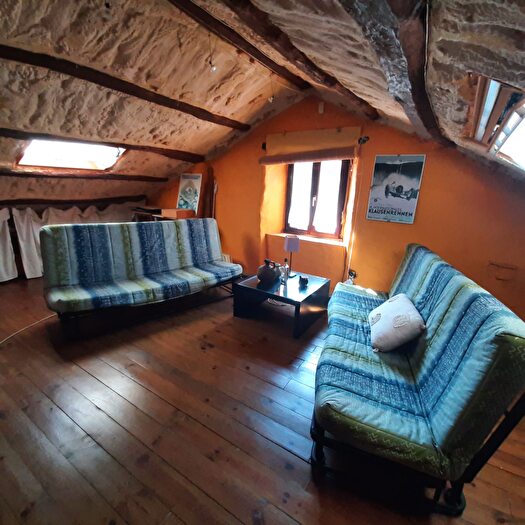 Casas en venta y pisos alquiler - 2