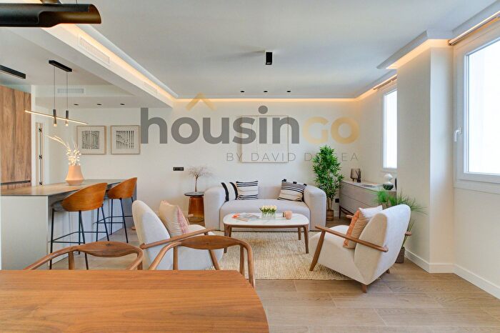 Casas en venta y pisos alquiler - 1
