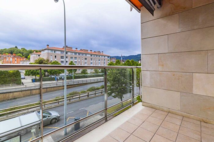 Casas en venta y pisos alquiler - 2
