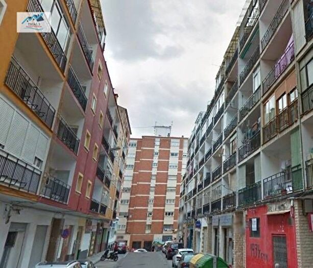 Piso en venta en Centro, Cuenca Capital de 3 habitaciones