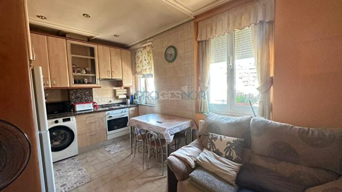 Casas en venta y pisos alquiler - 1