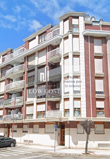 Casas en venta y pisos alquiler - 1