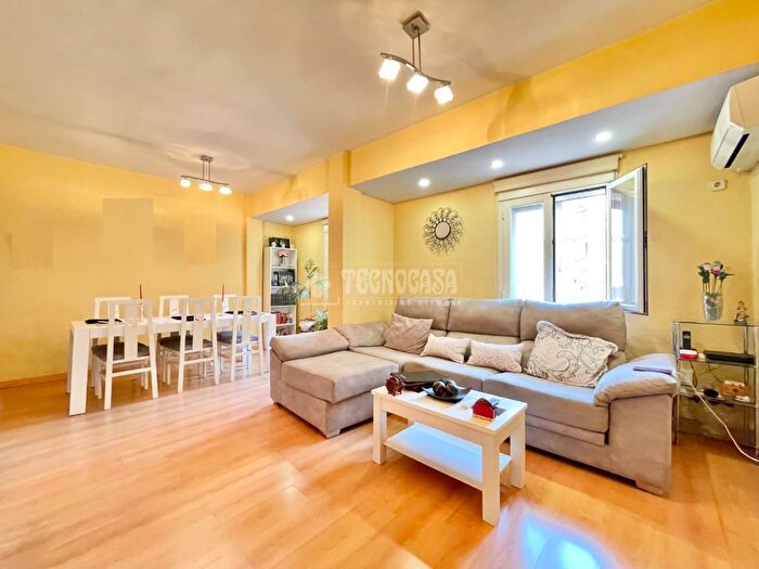 Casas en venta y pisos alquiler - 2