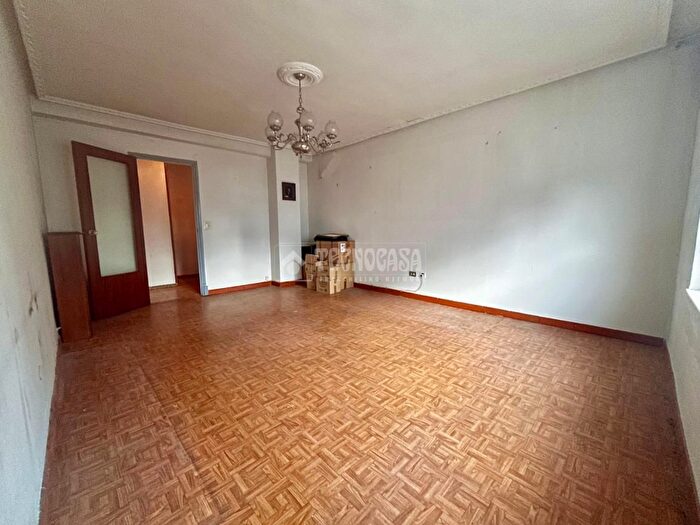 Casas en venta y pisos alquiler - 2