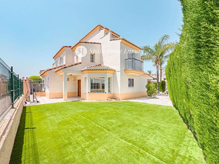 Casa en venta en Torre en Conill Cumbres de San Antonio, Bétera de 5 habitaciones