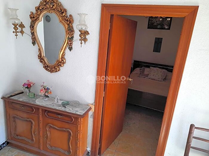 Piso en venta en Utrillas, Teruel de 3 habitaciones