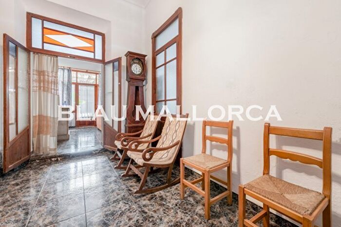 Casas en venta y pisos alquiler - 1