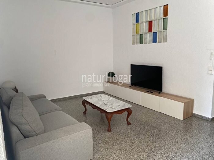 Casas en venta y pisos alquiler - 2