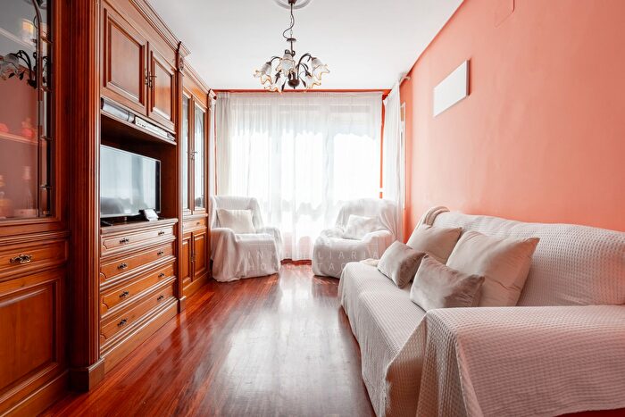 Casas en venta y pisos alquiler - 2