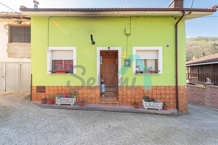 Casas en venta y pisos alquiler - 1