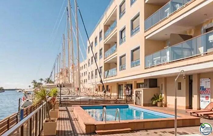 Piso en venta en Salins Cavall de Mar, Empuriabrava de 2 habitaciones