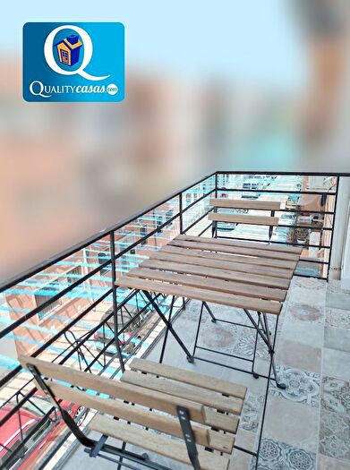 Casas en venta y pisos alquiler - 2