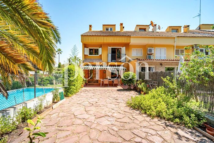 Casas en venta y pisos alquiler - 1