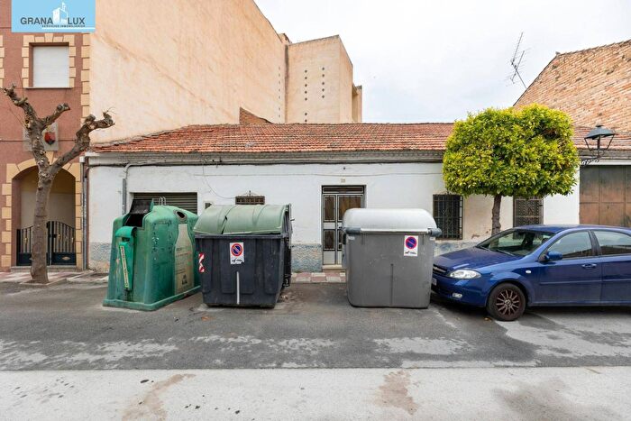 Casas en venta y pisos alquiler - 2