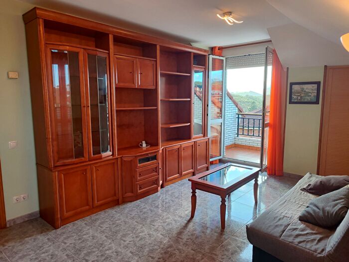 Casas en venta y pisos alquiler - 2