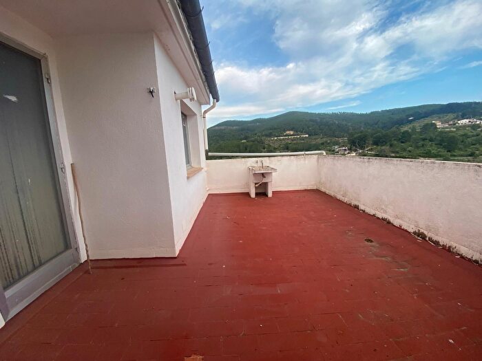 Piso en venta en Atzeneta dAlbaida, Valencia de 3 habitaciones