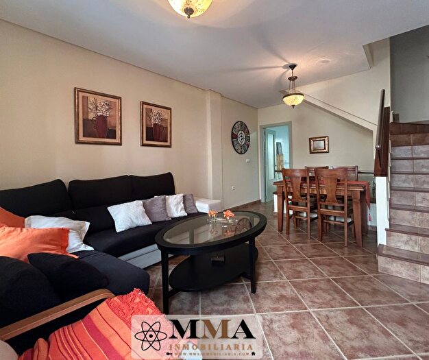 Casas en venta y pisos alquiler - 2