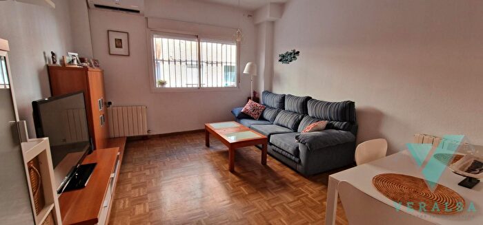 Casas en venta y pisos alquiler - 2