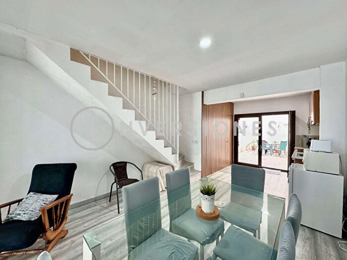 Casas en venta y pisos alquiler - 2