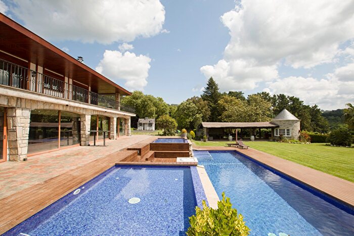 Casa en venta en Loiu, Bizkaia de 6 habitaciones