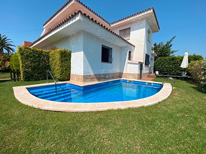 Casa en venta en Ardiaca La Llosa, La Dorada de 6 habitaciones