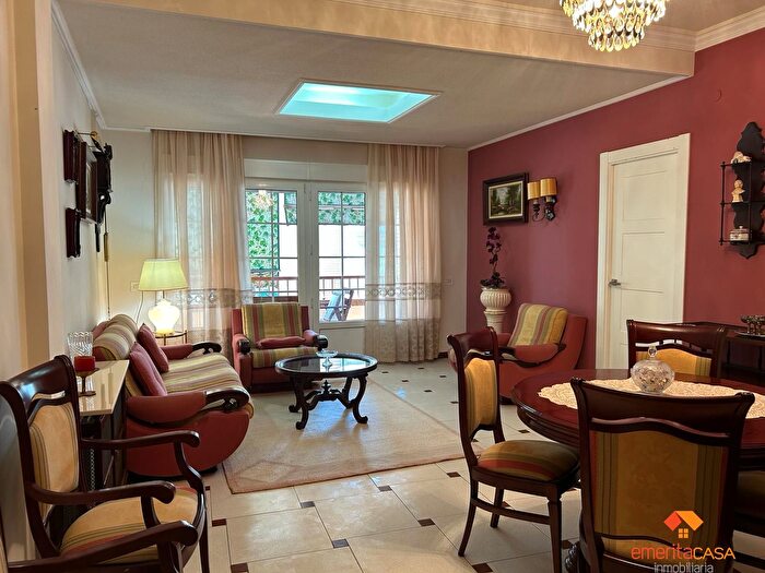 Casas en venta y pisos alquiler - 2