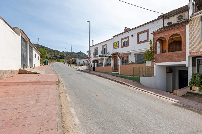 Piso en venta en Zagra, Granada de 4 habitaciones