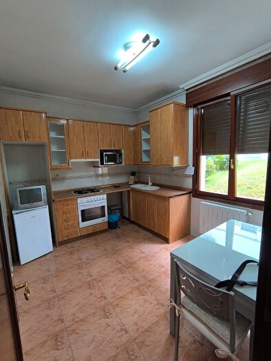 Casas en venta y pisos alquiler - 1