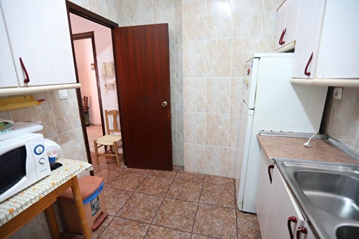 Casas en venta y pisos alquiler - 2