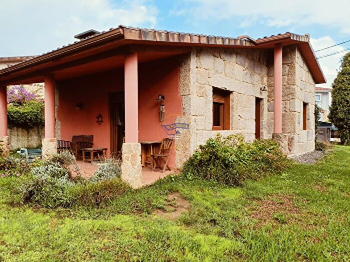 Casa en venta en Ponteareas, Pontevedra de 1 habitacion