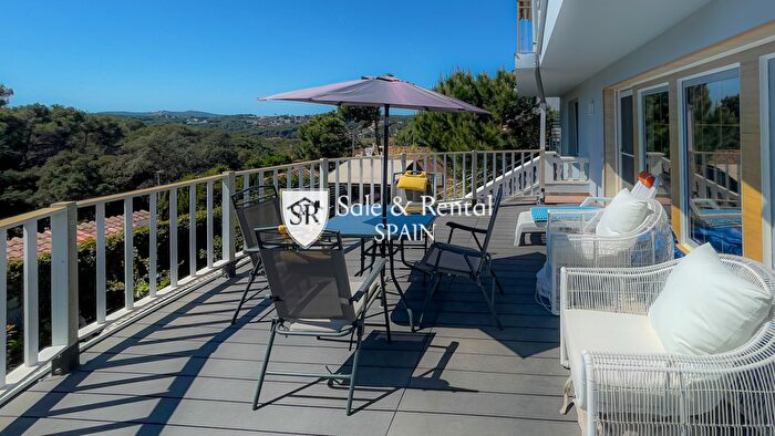Casa en venta en Mas Romeu, Lloret de Mar de 3 habitaciones