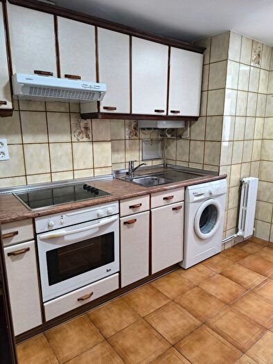 Casas en venta y pisos alquiler - 2