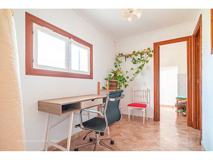 Casas en venta y pisos alquiler - 3