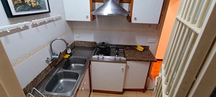 Casas en venta y pisos alquiler - 1