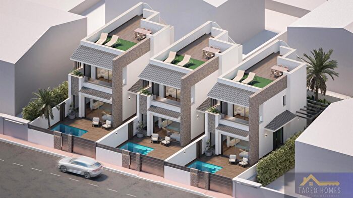 Casas en venta y pisos alquiler - 3