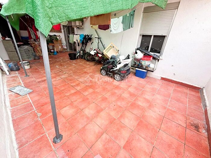 Piso en venta en Benicalap, Barrio de Benicalap de 3 habitaciones