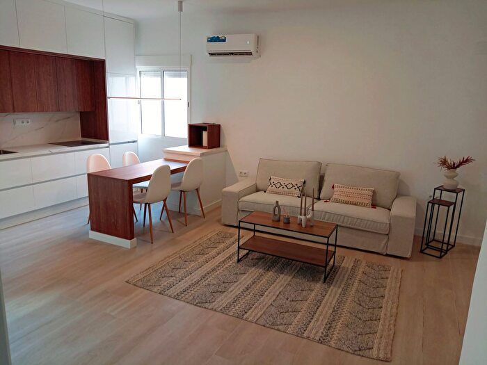 Piso en venta en Sur, El Carmen de 4 habitaciones
