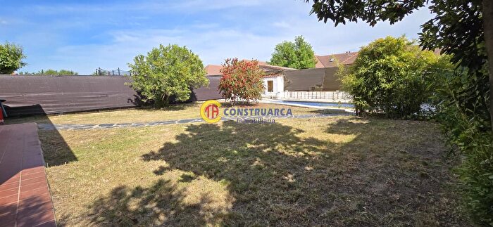 Casas en venta y pisos alquiler - 1