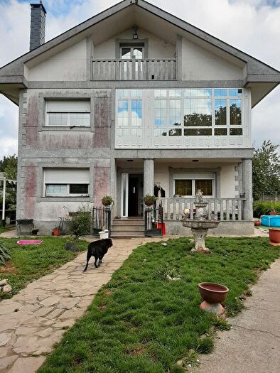 Casa en venta en Guntín, Lugo
