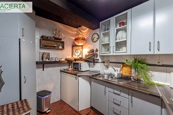 Casas en venta y pisos alquiler - 2
