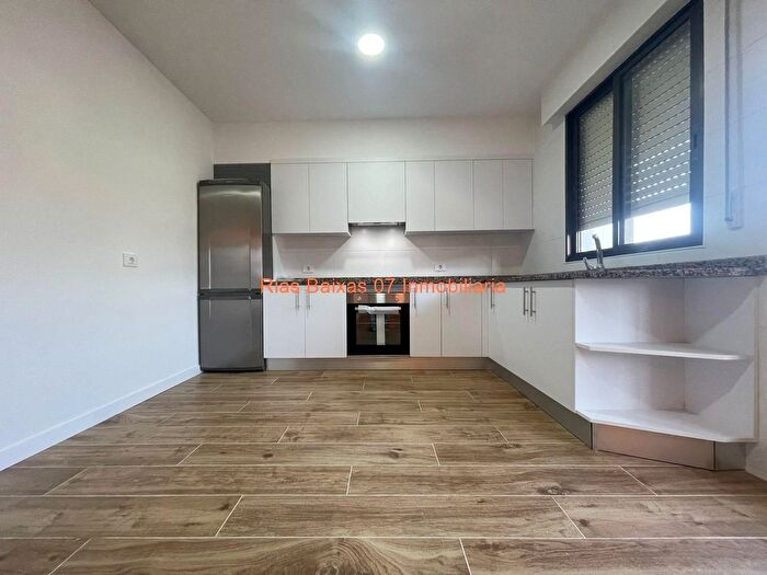 Casas en venta y pisos alquiler - 1