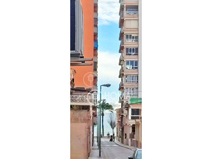 Casas en venta y pisos alquiler - 3