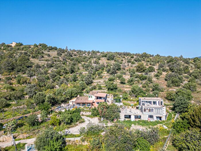 Casa en venta en Alaró, Illes Balears de 6 habitaciones