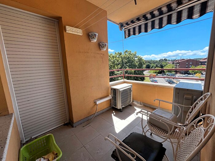 Piso en venta en Montilivi, Girona Capital de 4 habitaciones