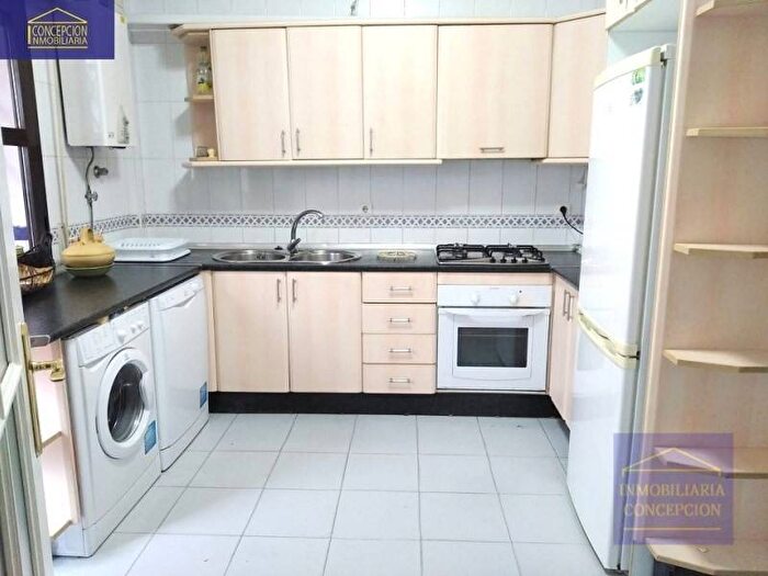 Casas en venta y pisos alquiler - 3
