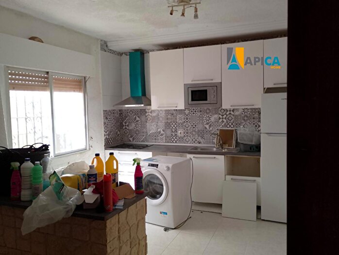 Casas en venta y pisos alquiler - 3