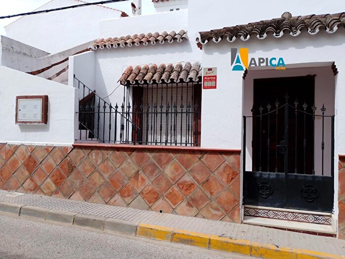 Piso en venta en BenalupCasas Viejas, Cádiz de 3 habitaciones