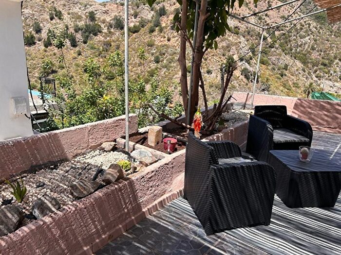 Casa en venta en Vallehermoso, Santa Cruz de Tenerife de 4 habitaciones